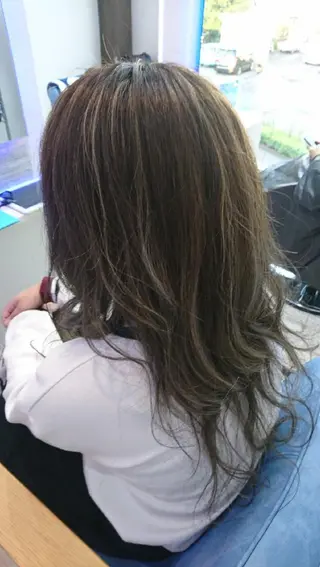 ロング カラー 中嶌 健一のヘアスタイル