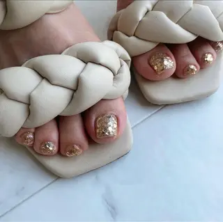 ショート ネイリスト シンのネイルデザイン