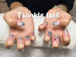 ネイル Twinkle Nail Kuboのネイルデザイン