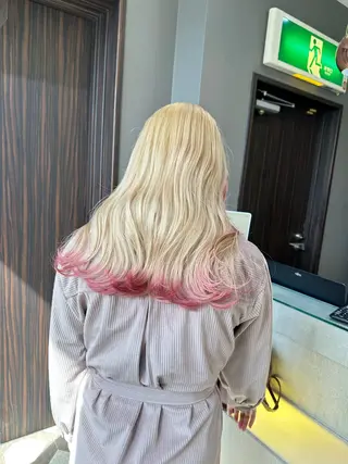 ミディアム カラー ケアブリーチ/エフェ クトブリーチ/天神のヘアスタイル