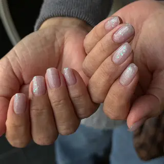 ネイル 藤村 美玖のネイルデザイン