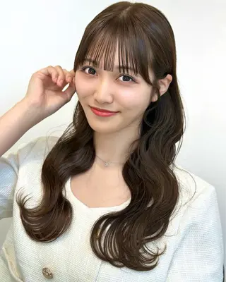 セミロング カラー FERiCIA.  表参道所属・レイヤーカット 🪄吉野翔悟のヘアスタイル