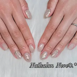ネイル Nailsalon Neve❄︎.*のネイルデザイン