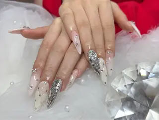 ネイル ANELA ANNAのネイルデザイン