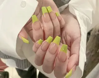 ネイル UniqueNail 長さだし専門店のネイルデザイン