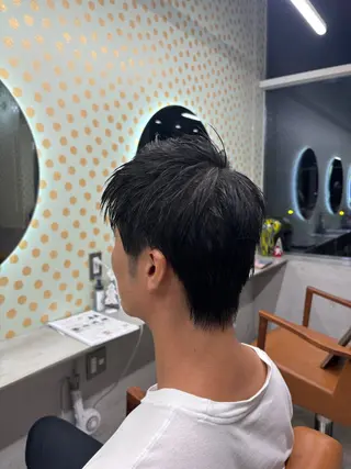 メンズ 休業 中のヘアスタイル