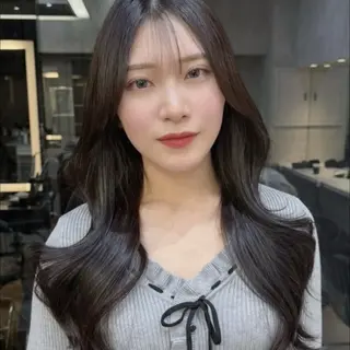 ロング 池袋/韓国レイヤー /髪質改善🤍芹奈のヘアスタイル