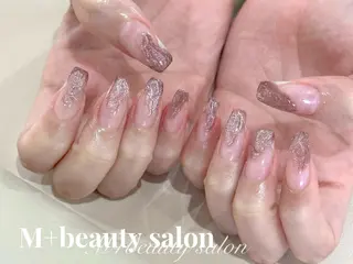 ネイル M+  Beauty Salonのネイルデザイン