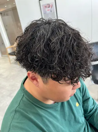 ショート パーマ メンズ 波巻きスパイラル🌀 新潟/万代/山下優のヘアスタイル