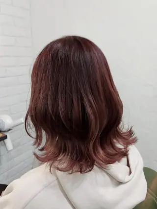 ミディアム 🌟艶髪カラー 🌟サイトウのヘアスタイル