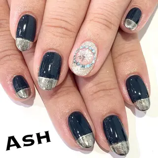 ネイル 🩵NORIKO 上品ネイルが得意🩵のネイルデザイン