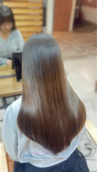 ロング honoka/レイヤ ー/艶感カラー/韓国のヘアスタイル