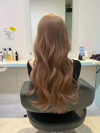 ロング カラー ブリーチカラー 🩵MIZUKIのヘアスタイル