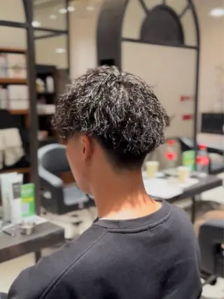 ショート パーマ メンズ 【tocca茨木】 MOMOKAのヘアスタイル