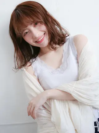ミディアム カラー 高橋友里亜 /フリーランスのヘアスタイル