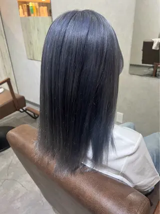 ミディアム カラー Bish Yanaのヘアスタイル