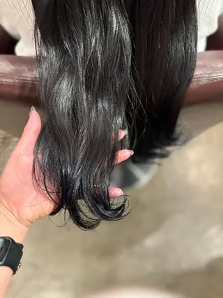 ロング カラー 髪質改善カラー ベージュ🤎YUMEのヘアスタイル