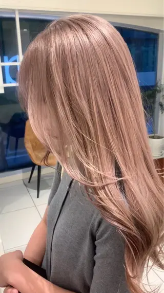 ロング カラー 🤍ハイライト/ レイヤー/銀座🤍のヘアスタイル