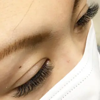 マツエク・マツパ 竹本 愛のネイルデザイン