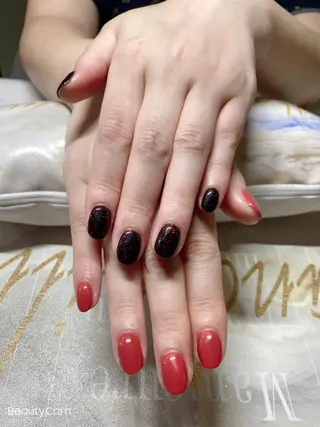 ネイル Nikoネイルサロン中野店所属・merci リカのネイルデザイン