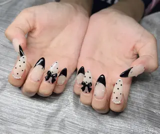 ネイル Lee Nailsのネイルデザイン