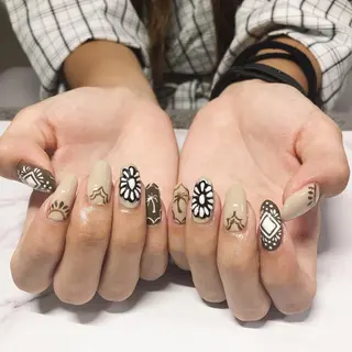 ネイル 奥園 良恵のネイルデザイン