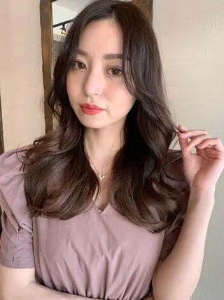 ロング カラー 透明感/オリーブ/ グレージュ/YUKAのヘアスタイル