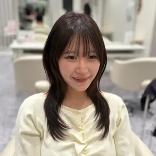 セミロング navi/レイヤー ハッシュカット/愛華のヘアスタイル