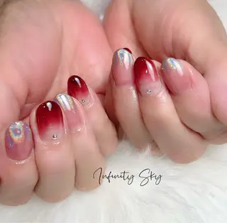 ネイル infinity skyのネイルデザイン