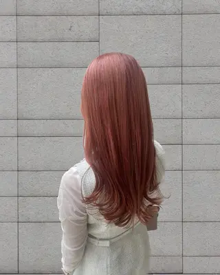 セミロング カラー ayano / 透明感・くすみカラーのヘアスタイル