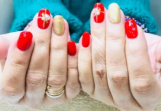 ネイル CROWN プライベートサロンのネイルデザイン