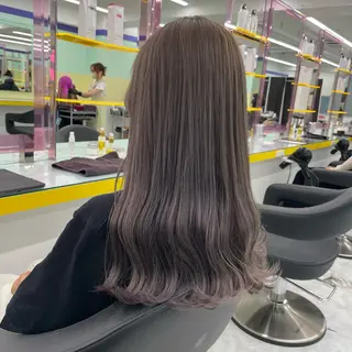 ロング カラー ヘアアレンジ ☁️縮毛矯正✖️ 透明感☁️りくのヘアスタイル