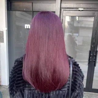 セミロング カラー 伊藤 玲衣のヘアスタイル