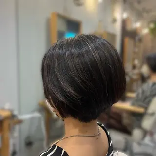 ショート カット 🌸 飯野 舞桜のヘアスタイル