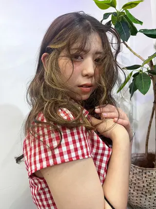 カラー ness 一花のヘアスタイル