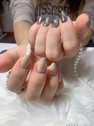 ネイル 高島 夏海のネイルデザイン