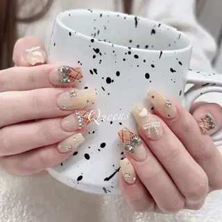 ネイル Queens 榊 まおのネイルデザイン