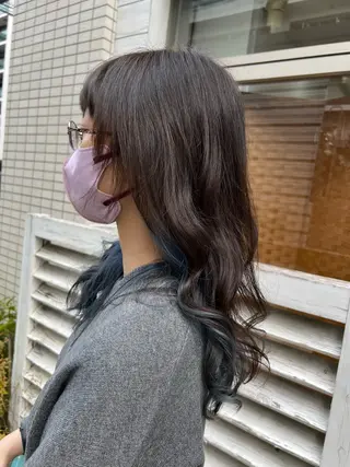 ロング カラー 石原 姫菜のヘアスタイル