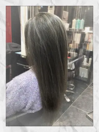 ロング カラー Annon プライベートサロンのヘアスタイル