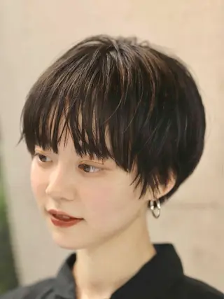 ショート 艶カラー 仲間純子🪼のヘアスタイル