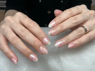 ネイル Ui_Amor (パラジェル)のネイルデザイン