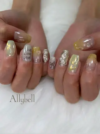 ネイル Allybell🫧 yuriのネイルデザイン