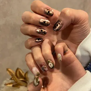 ネイル S. SAYAのネイルデザイン