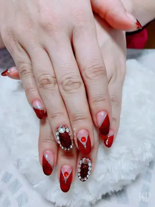 ネイル The Best Beauty受付担当のヘアスタイル