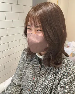 ミディアム カラー パーマ ヘアアレンジ メンズ キッズ ネイル マツエク・マツパ 🫧垢抜けヘア🫧 SHIORIのヘアスタイル