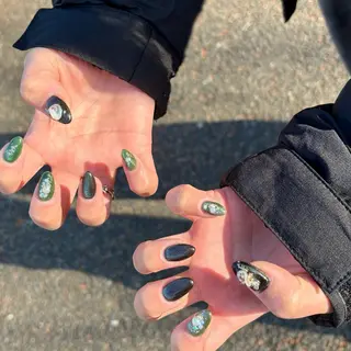 ネイル のらねこ所属・のらねこ🐈‍⬛🎀 yuriaのネイルデザイン