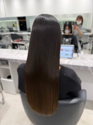 ロング ナカハタ リクのヘアスタイル