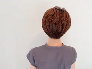 ショート カラー パーマ The book hand salon所属・伊藤 さやかのヘアスタイル