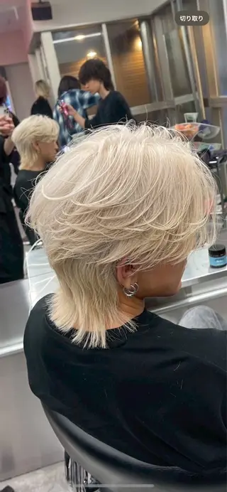 カラー メンズハイトーン 北斗💍レイヤーのヘアスタイル