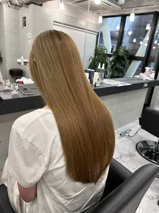 ロング Endearing 銀座/レイヤーカットのヘアスタイル